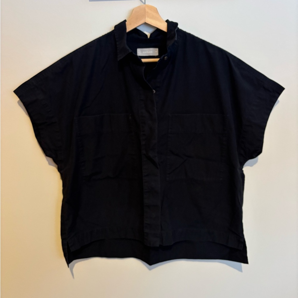 Everlane poplin short-sleeve box shirt